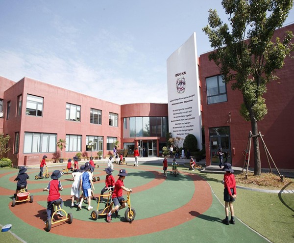 德威学校格力中央空调项目